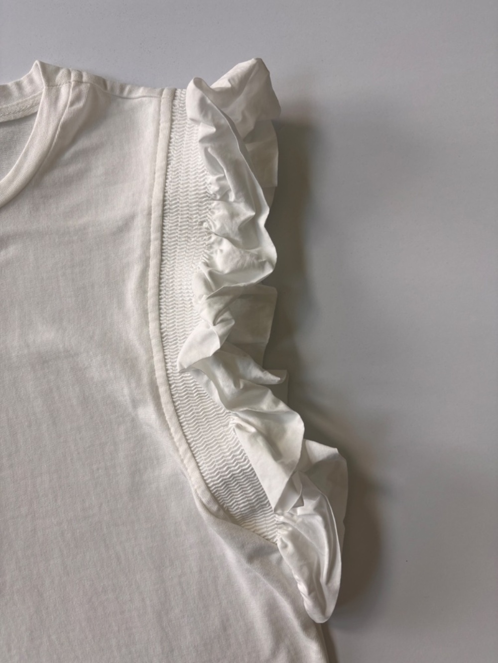 English Factory White Ruffle Sleeve Knit Top Small Flutter Sleeve Cotton Blouse - Picture 4 of 4